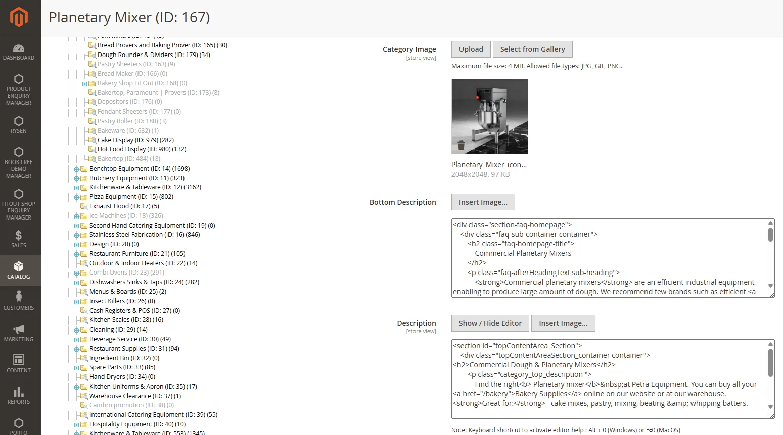 Admin Magento pada halaman kategori: pohon kategori dengan jumlah produk, kolom Description dan Bottom Description berisi konten HTML kategori